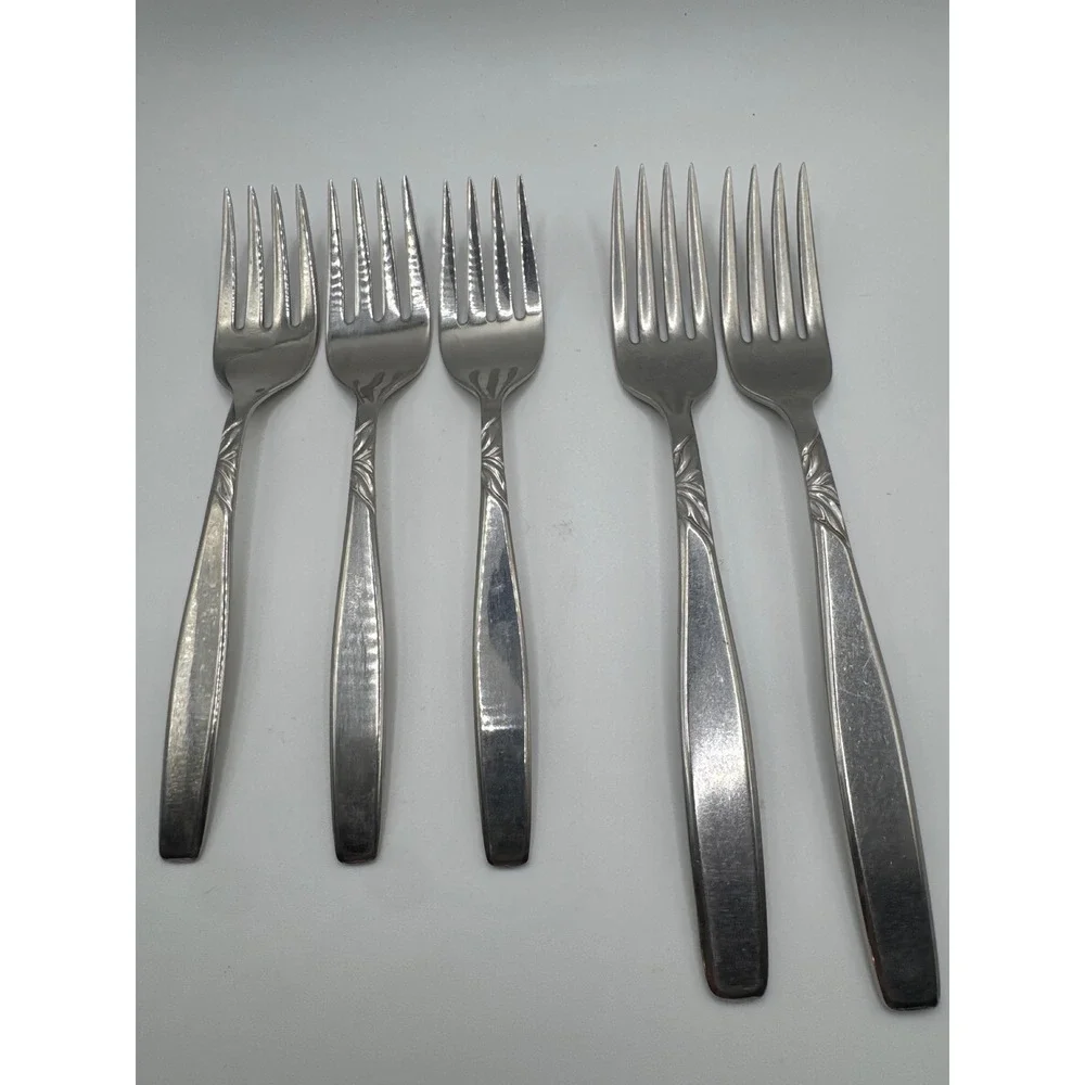 International Silver Swirl Stainless Flatware 2 Dinner 3 Salad Forks 5pc Set USA